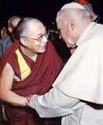 tibet - XIV. Dalai Láma és II. János Pál pápa